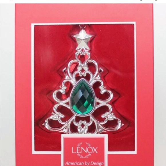 Lenox Other - Lenox Gemmed Tree Ornament